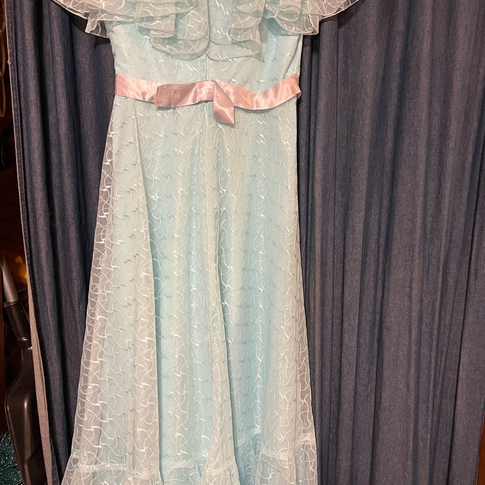 Was made not from store size 4-6 light blue